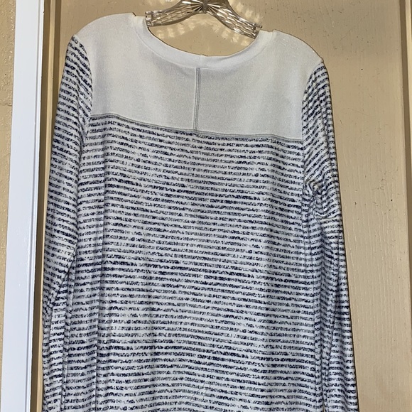 Button up cardigan - Picture 4 of 4